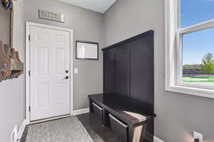 1531 Camden Ridge Dr, Chanhassen, MN 55317 - Photo 13