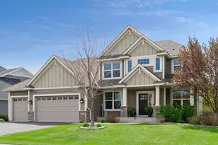 1531 Camden Ridge Dr, Chanhassen, MN 55317 - Photo 1