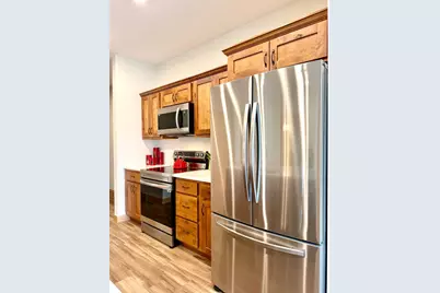 715 Lake Shore Drive NE #201, Bemidji, MN 56601 - Photo 7