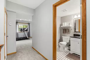 3851 Featherstone Cir, Woodbury, MN 55125 - Photo 37