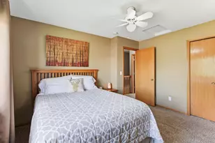 3851 Featherstone Cir, Woodbury, MN 55125 - Photo 35