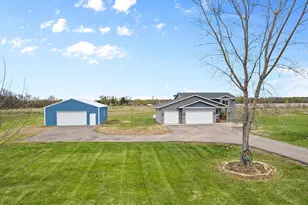7711 Rolling Meadows Circle, Pine City, MN 55063 - Photo 7