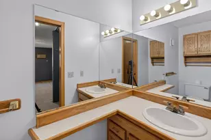 8773 Jasmine Ln, Eden Prairie, MN 55344 - Photo 23
