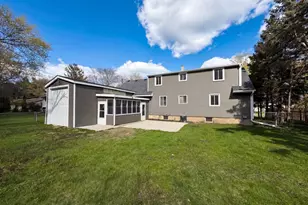 4835 Sandra Ln, White Bear Lake, MN 55110 - Photo 5