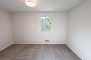 4835 Sandra Ln, White Bear Lake, MN 55110 - Photo 15