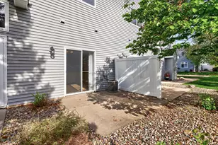 660 Kingfisher Ln, Woodbury, MN 55125 - Photo 31