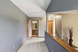 660 Kingfisher Ln, Woodbury, MN 55125 - Photo 19
