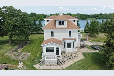 411 60th Avenue NE, Willmar, MN 56201 - Photo 7