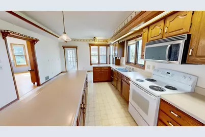 411 60th Avenue NE, Willmar, MN 56201 - Photo 13