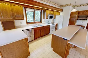 411 60th Ave NE, Willmar, MN 56201 - Photo 11