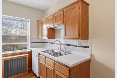 3136 W Bde Maka Ska Boulevard #204, Minneapolis, MN 55416 - Photo 5