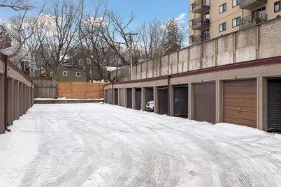 3136 W Bde Maka Ska Boulevard #204, Minneapolis, MN 55416 - Photo 15