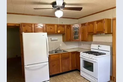 809 7th Avenue NW, Waseca, MN 56093 - Photo 9