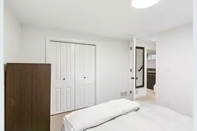 3040 Hampshire Avenue S, Saint Louis Park, MN 55426 - Photo 29