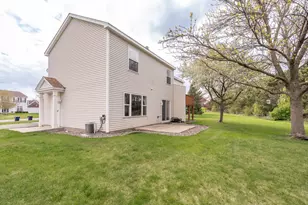15570 Finch Ave, Apple Valley, MN 55124 - Photo 43