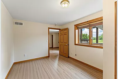 2312 Becker Trail, Faribault, MN 55021 - Photo 39