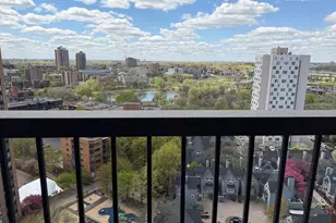 1235 Yale Pl, Minneapolis, MN 55403 - Photo 9