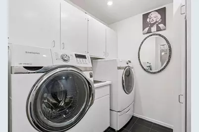 1235 Yale Place #1701, Minneapolis, MN 55403 - Photo 33