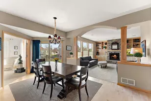 11470 Halstead Trail, Woodbury, MN 55129 - Photo 15