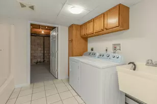 105 Warner Ave S, Willernie, MN 55090 - Photo 33