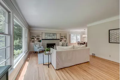 329 Stonebridge Boulevard, Saint Paul, MN 55105 - Photo 7