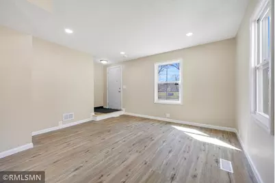 853 Conway Street, Saint Paul, MN 55106 - Photo 3