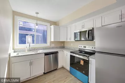 853 Conway Street, Saint Paul, MN 55106 - Photo 9