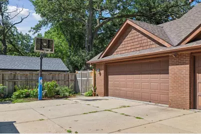 2000 Irving Avenue S, Minneapolis, MN 55405 - Photo 59