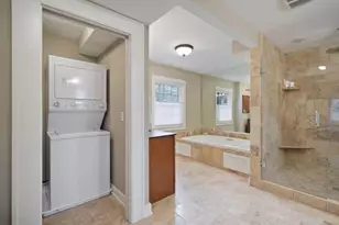 2000 Irving Ave S, Minneapolis, MN 55405 - Photo 29