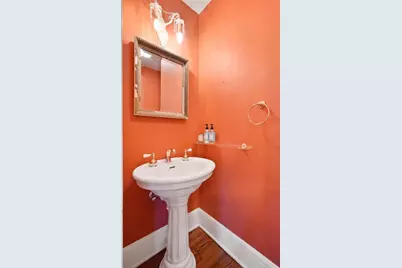 2000 Irving Avenue S, Minneapolis, MN 55405 - Photo 25
