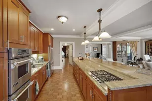 2000 Irving Ave S, Minneapolis, MN 55405 - Photo 19