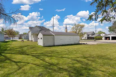 300 E State Street, Belle Plaine, MN 56011 - Photo 33
