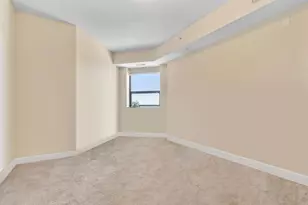 100 3rd Ave S, Minneapolis, MN 55401 - Photo 21