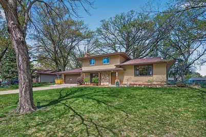 10633 Hollywood Boulevard NW, Coon Rapids, MN 55433 - Photo 1