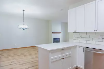 112X Crystal Place W, Chaska, MN 55318 - Photo 13