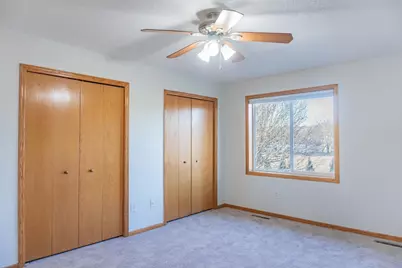 112X Crystal Place W, Chaska, MN 55318 - Photo 33