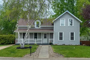 1004 W Marion St, Lake City, MN 55041 - Photo 1