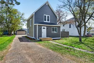 816 N Summit St, Spooner, WI 54801 - Photo 39