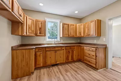 816 N Summit Street, Spooner, WI 54801 - Photo 13