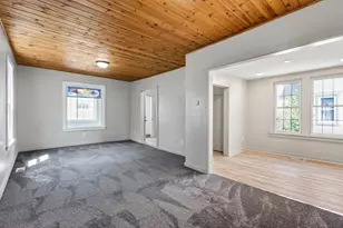 816 N Summit St, Spooner, WI 54801 - Photo 19