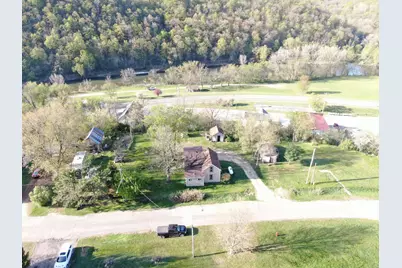 359 Hill Street E, Hammond, MN 55991 - Photo 13