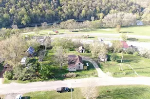 359 Hill St E, Hammond, MN 55991 - Photo 13