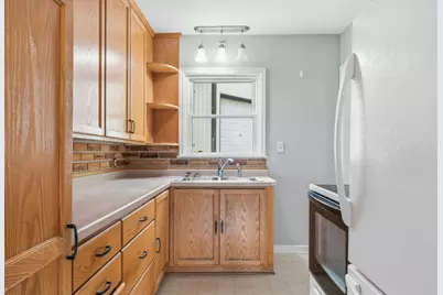 206 21st Street SW, Rochester, MN 55902 - Photo 11