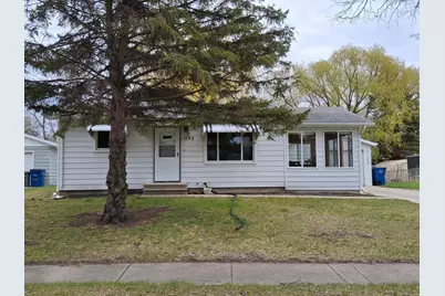 1102 19th Street N, Moorhead, MN 56560 - Photo 1