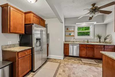 1218 Queen Avenue N, Minneapolis, MN 55411 - Photo 15