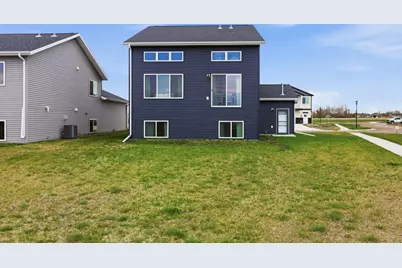 6716 66th Avenue S, Horace, ND 58047 - Photo 29