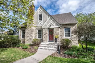1513 Hoyt Ave W, Falcon Heights, MN 55108 - Photo 9