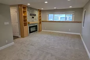 6255 Zealand Ave N, Brooklyn Park, MN 55428 - Photo 17
