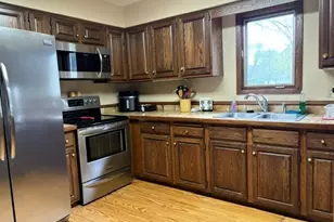 10444 Quaker Ln N, Maple Grove, MN 55369 - Photo 7