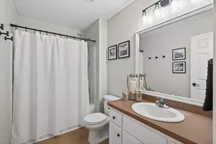 19492 Prairieview Dr, Rogers, MN 55374 - Photo 15